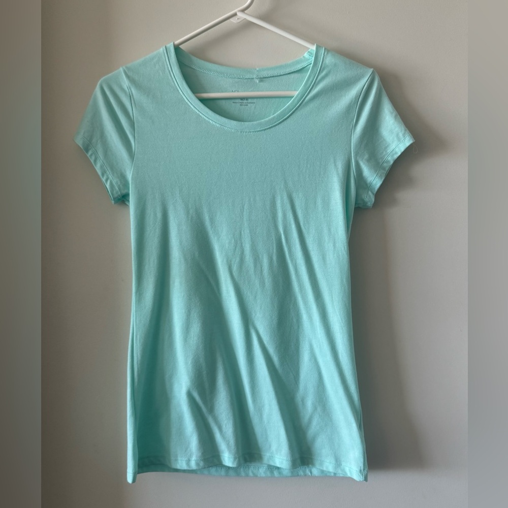 Like New No Boundaries Tee